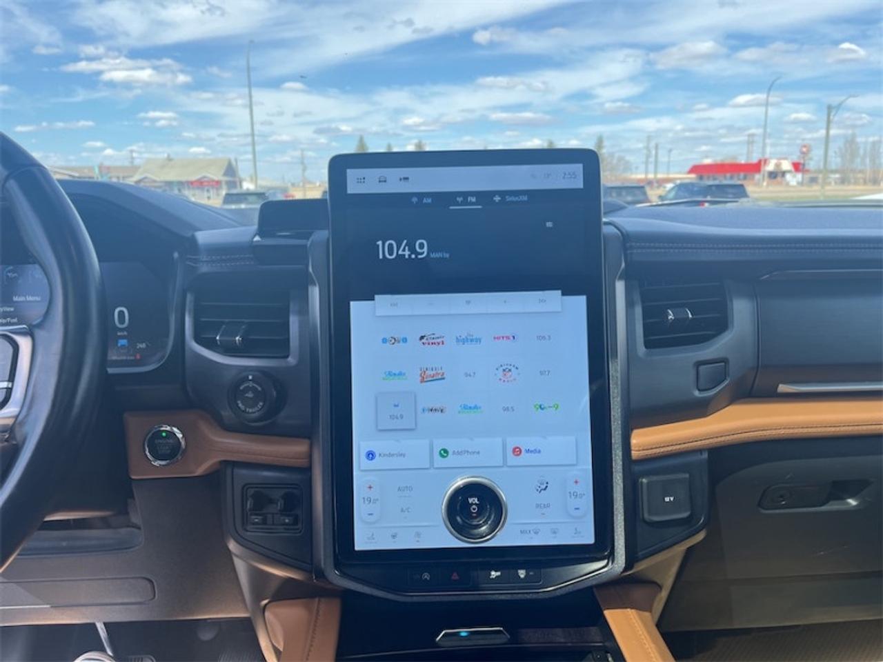 2023 Ford Expedition  Photo5