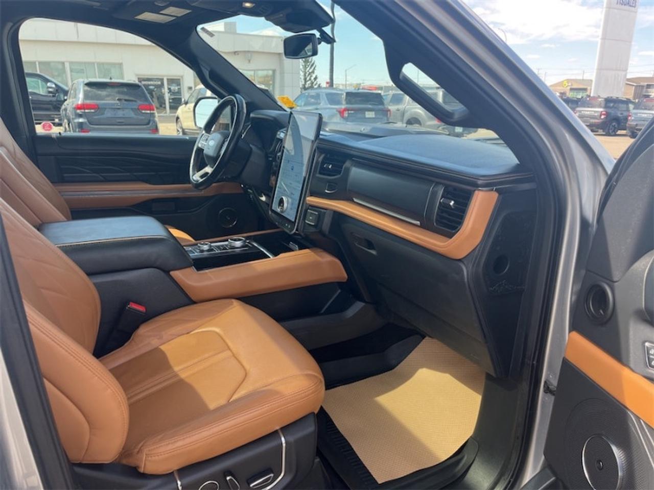 2023 Ford Expedition  Photo5