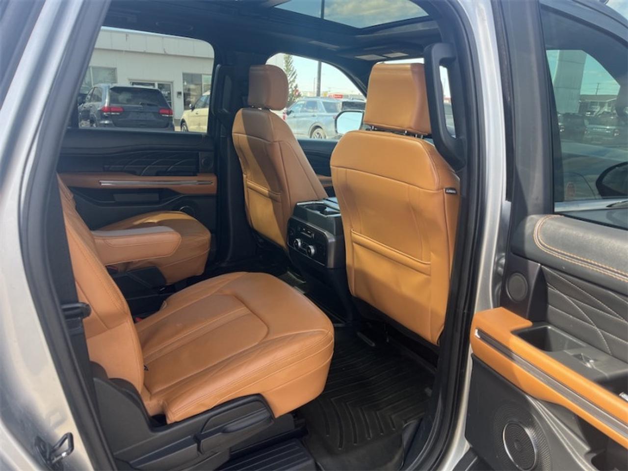 2023 Ford Expedition  Photo5
