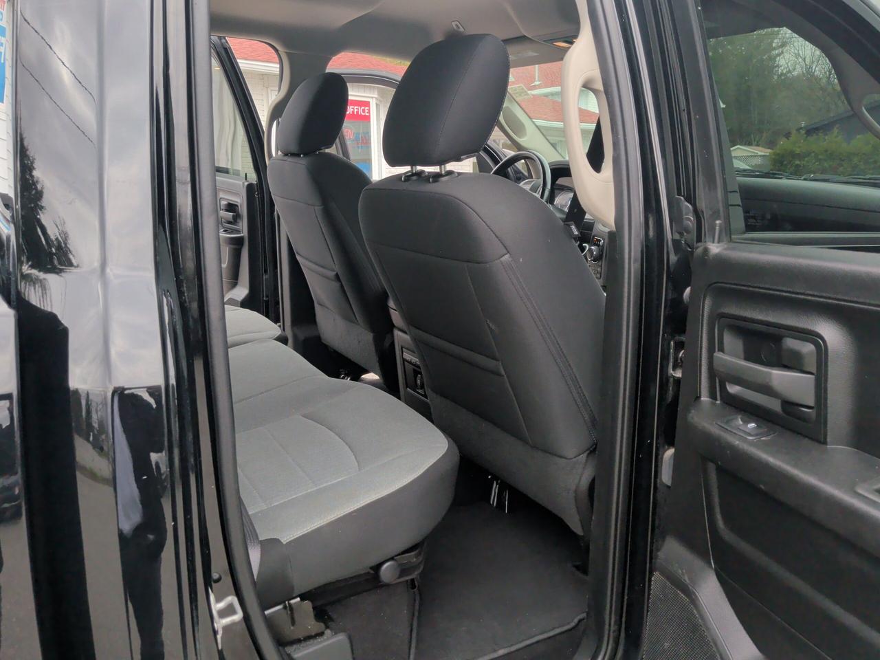 2022 RAM 1500 Classic EXPRESS