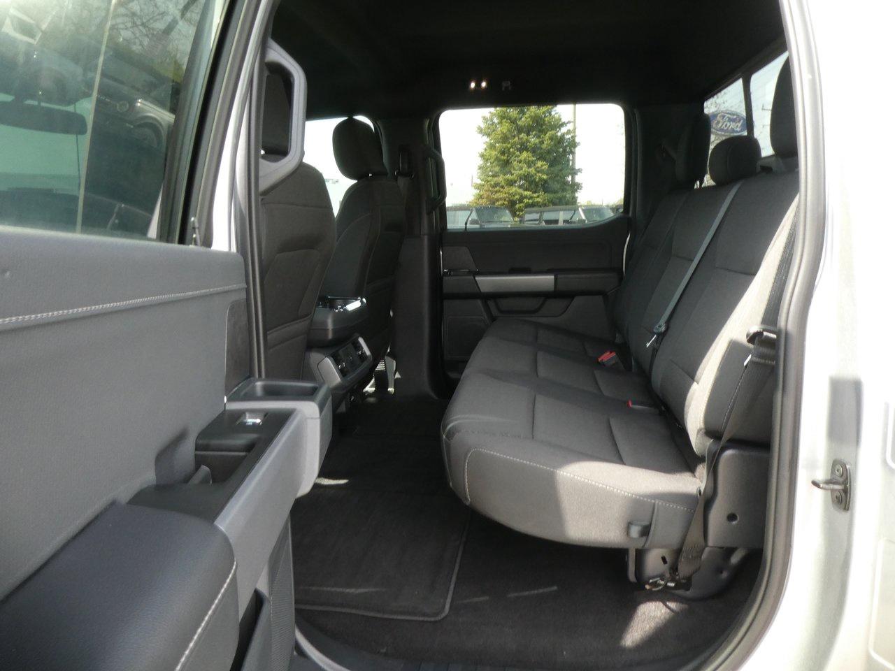 2025 Ford F-150 XLT | Heated Seats | Backup Cam | Nav | Photo