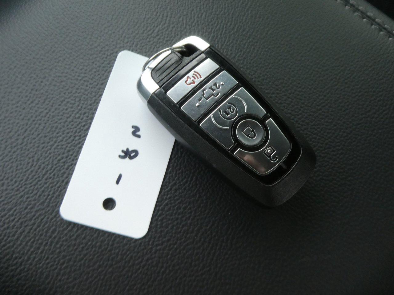 2025 Ford F-150 XLT | Heated Seats | Backup Cam | Nav | Photo