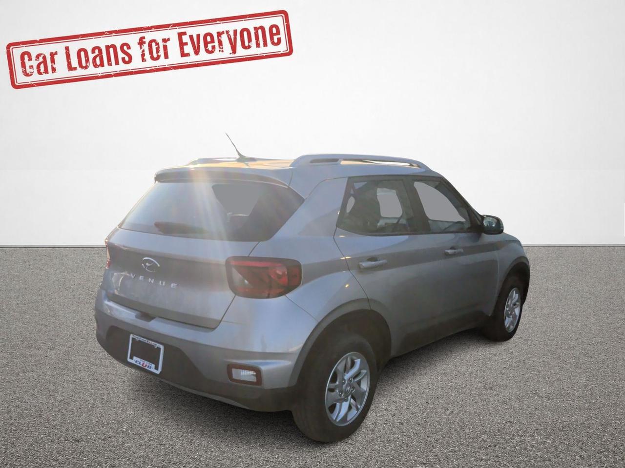 2024 Hyundai Venue PREFERRED Photo4