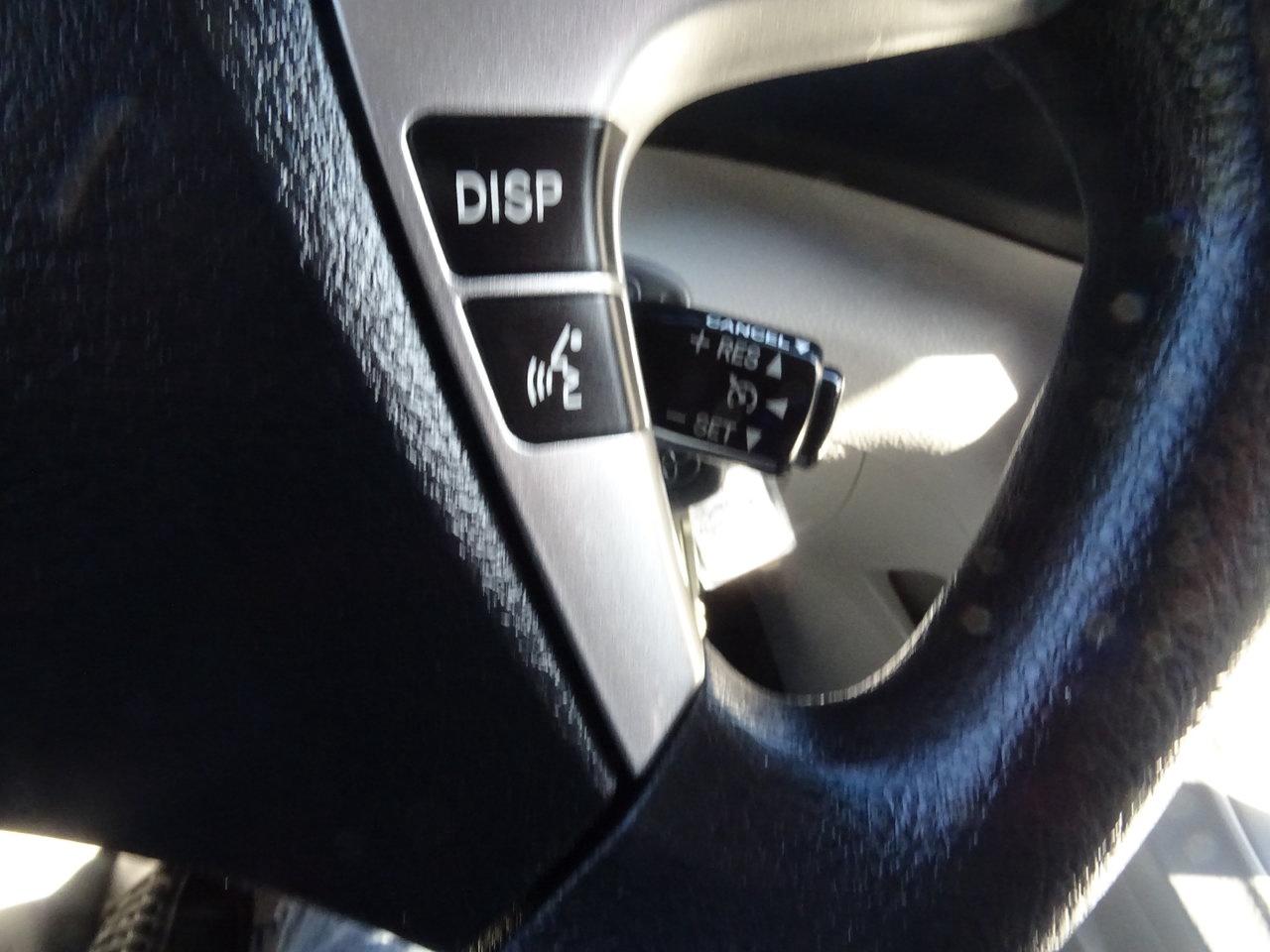 2011 Toyota Highlander BASE Photo