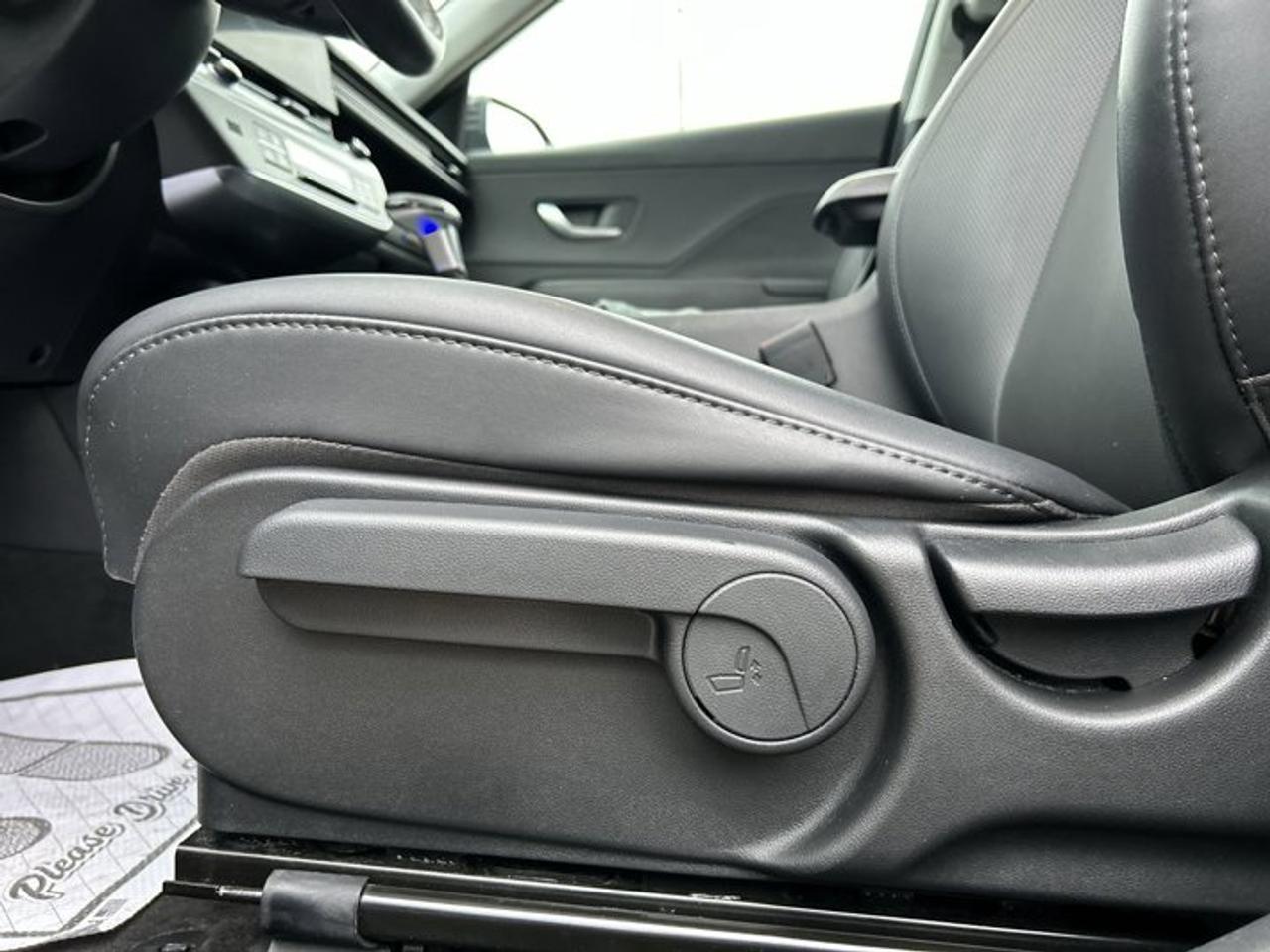 2025 Hyundai KONA Preferred AWD w/Trend Package | No accidents Photo
