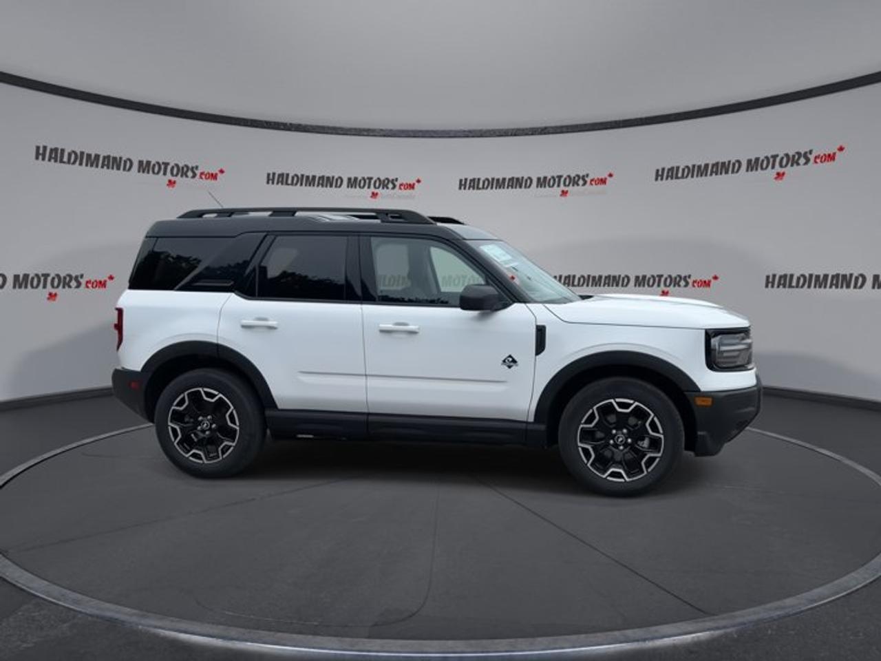 2025 Ford Bronco Sport Outer Banks 4x4 | No Accidents |  Leather Seats Photo