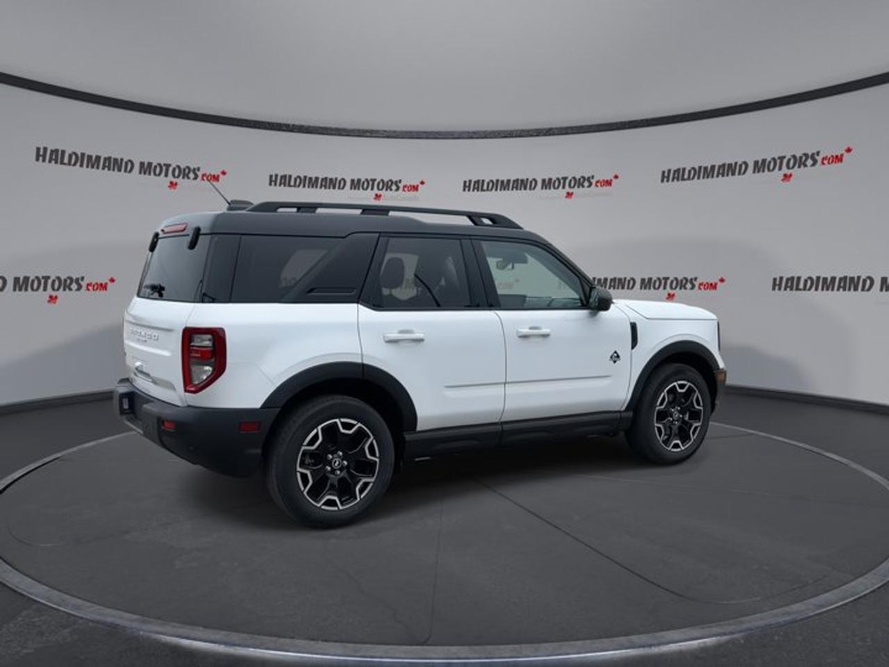 2025 Ford Bronco Sport Outer Banks 4x4 | No Accidents |  Leather Seats Photo