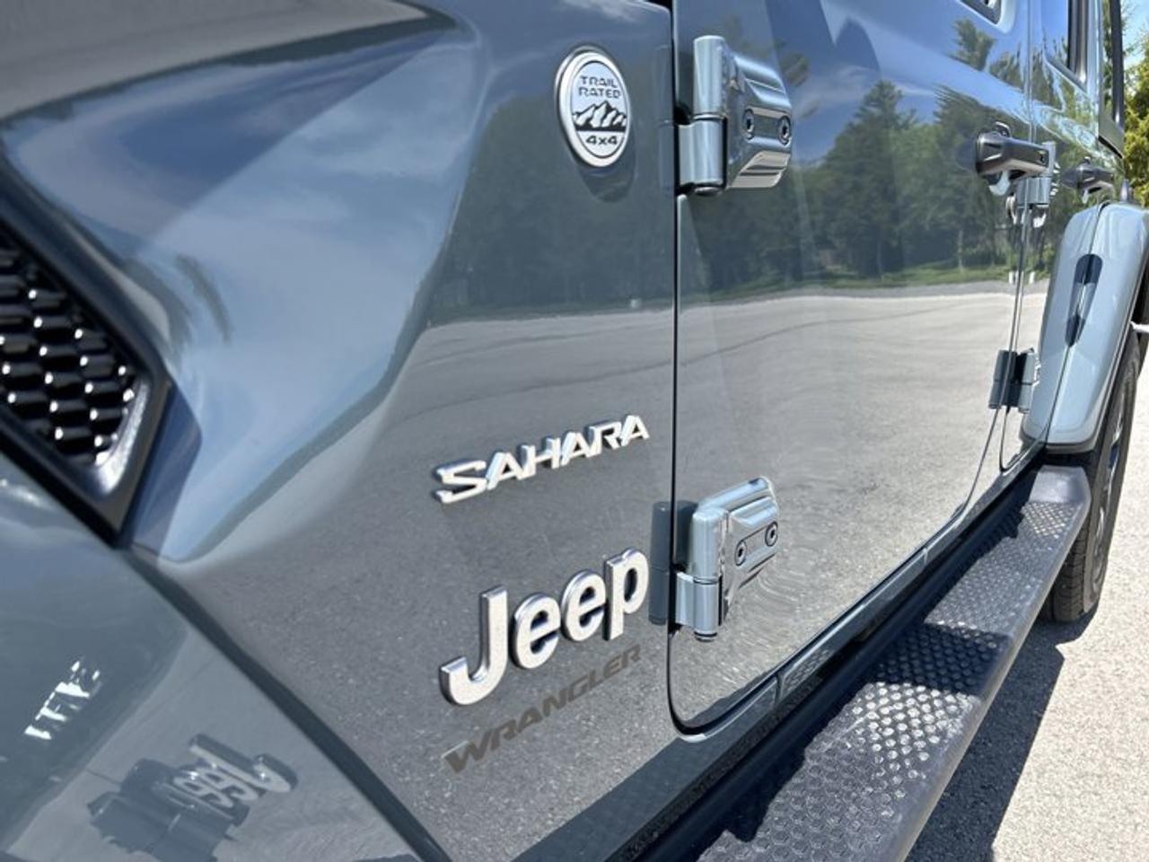 2024 Jeep Wrangler Sahara 4x4 | One Owner | No Accidents | Heated Steering Photo