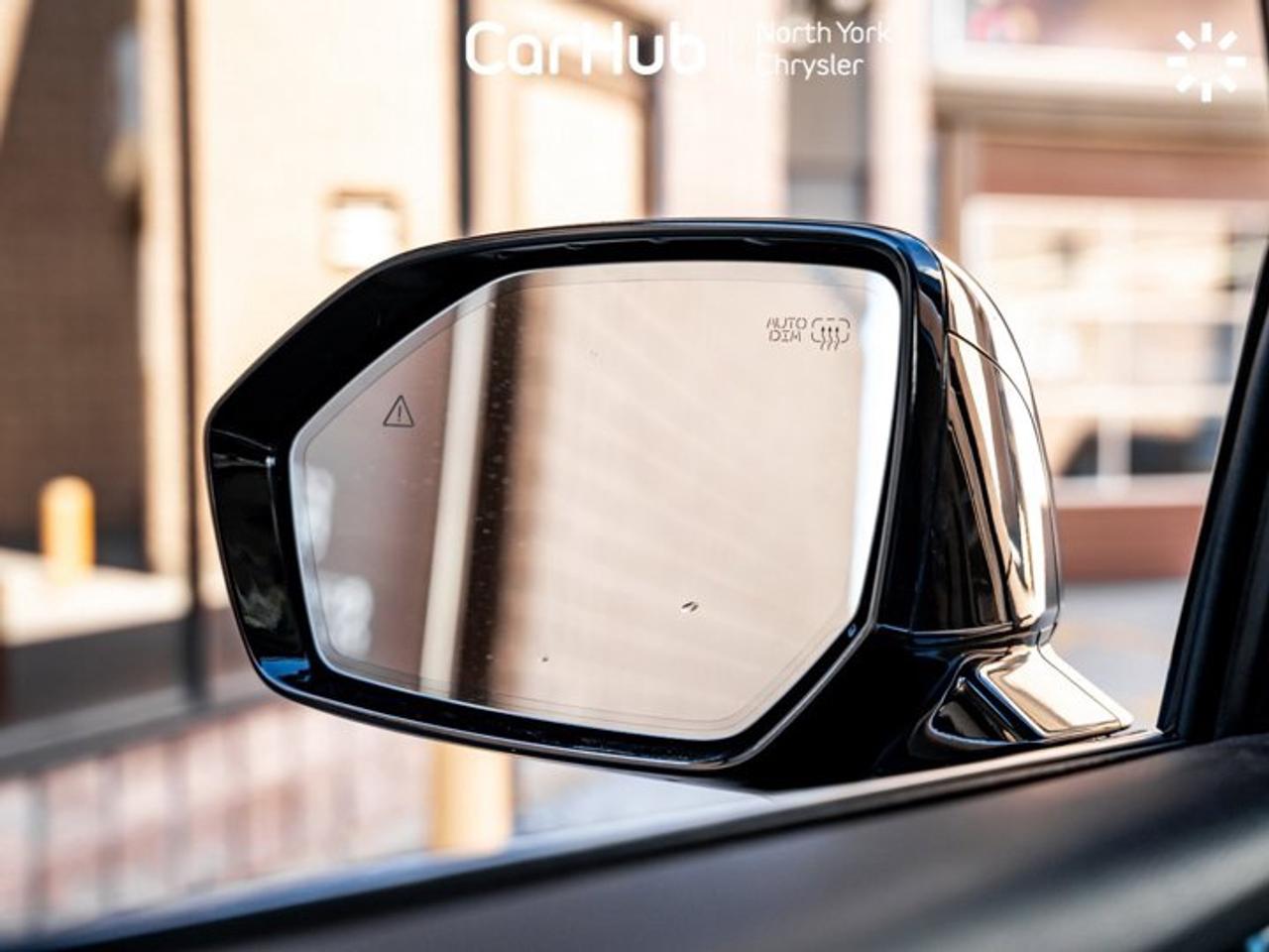 2024 Hyundai PALISADE Ultimate Calligraphy 7 Pass Sunroof Harman Kardon 360 Cam Navi Photo