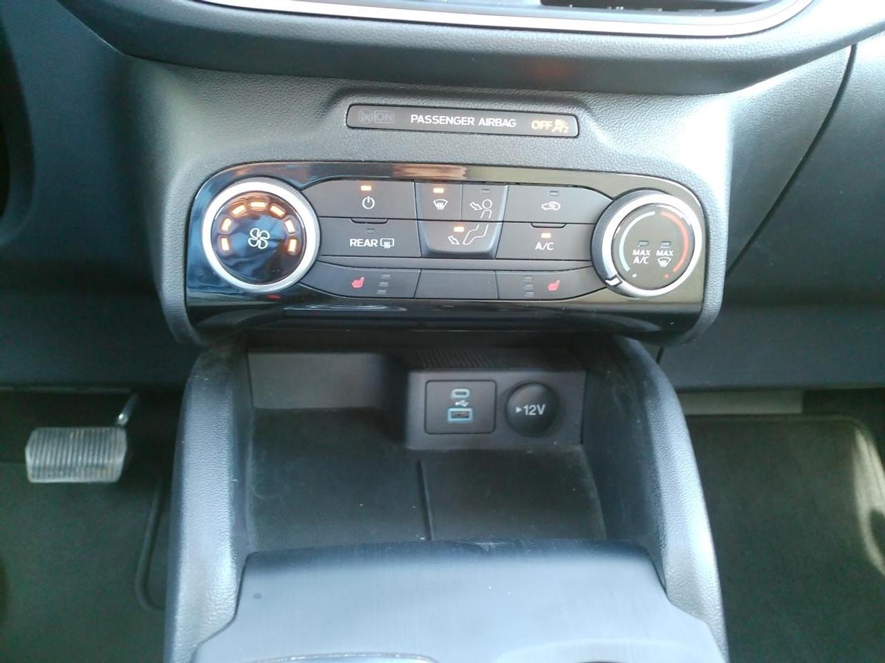 2022 Ford Escape SE AWD Photo