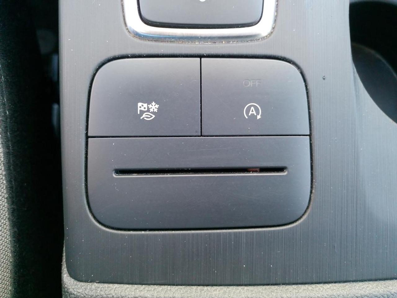 2022 Ford Escape SE AWD Photo