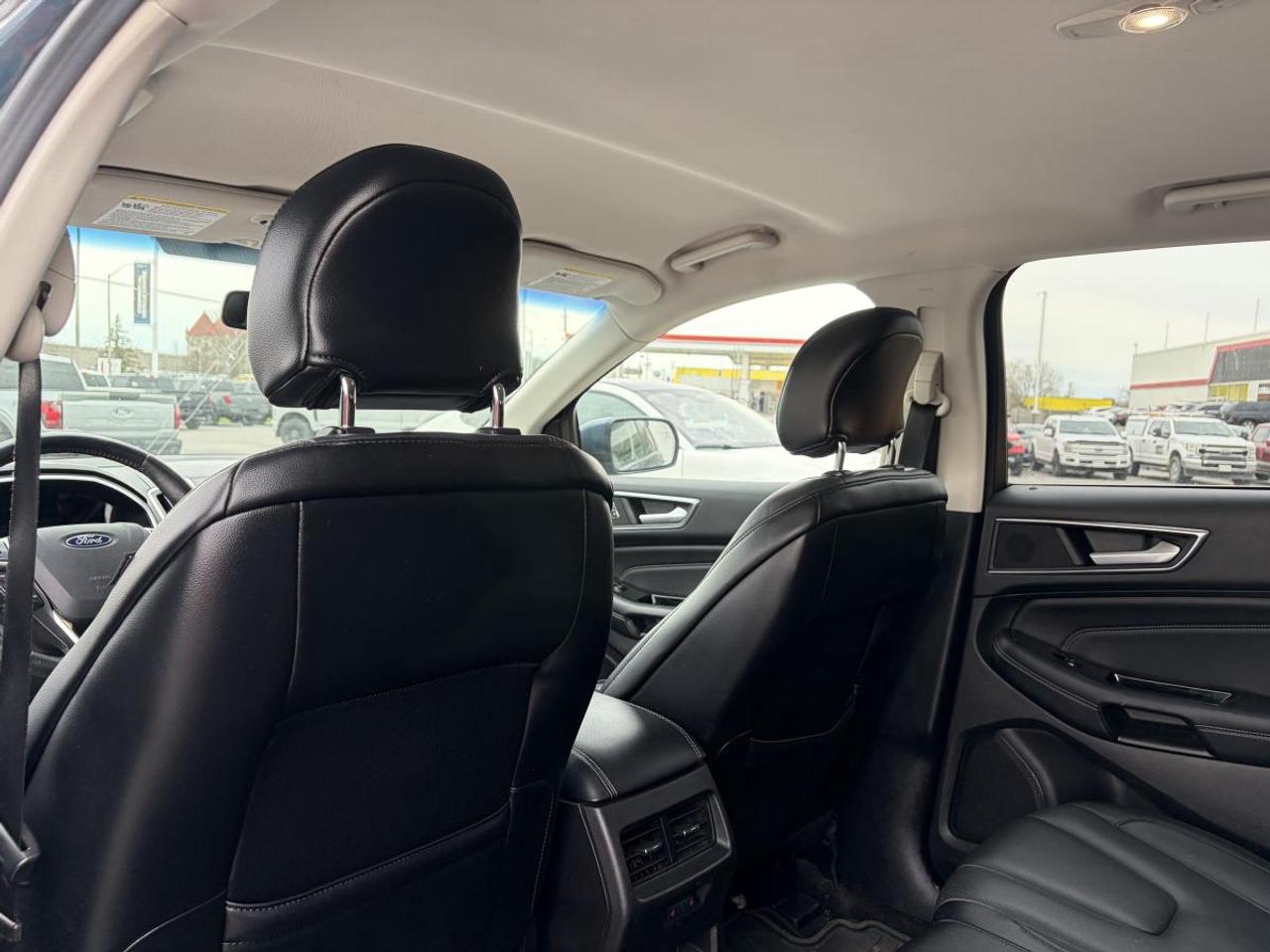 2016 Ford Edge Titanium Photo