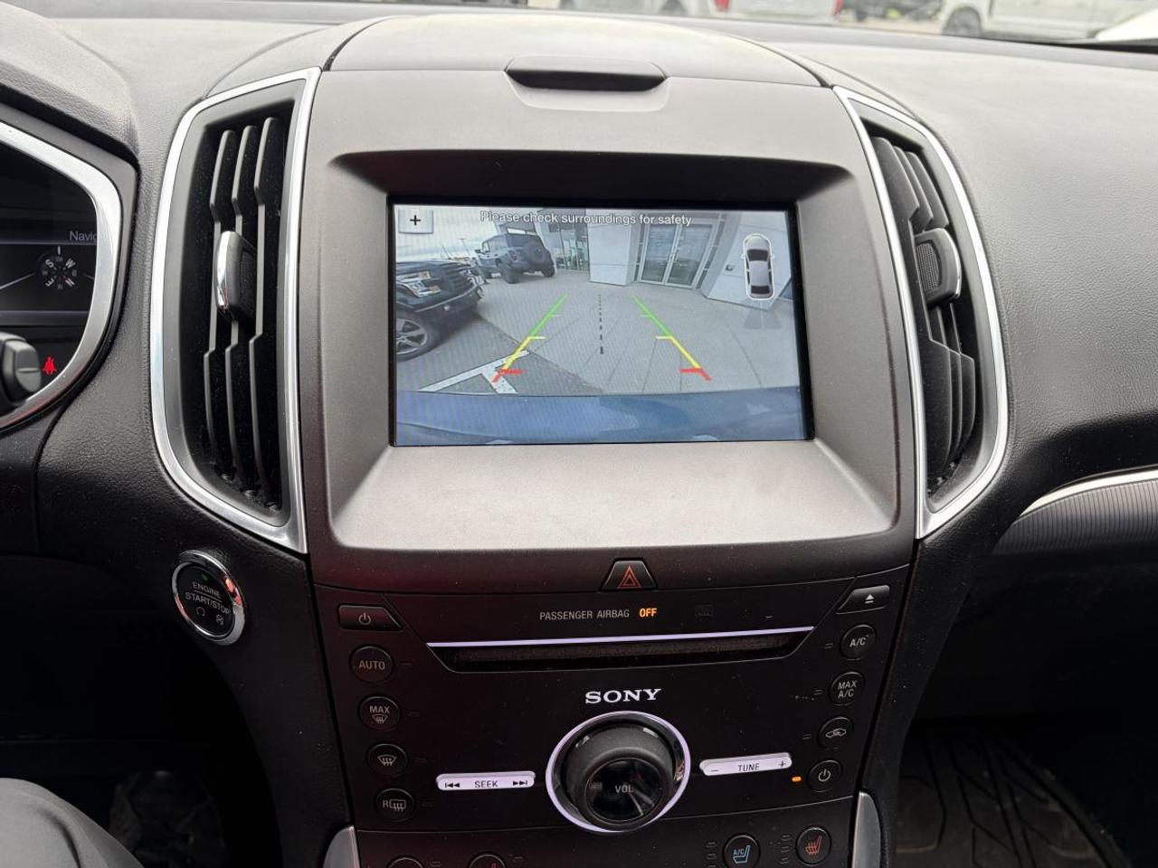 2016 Ford Edge Titanium Photo