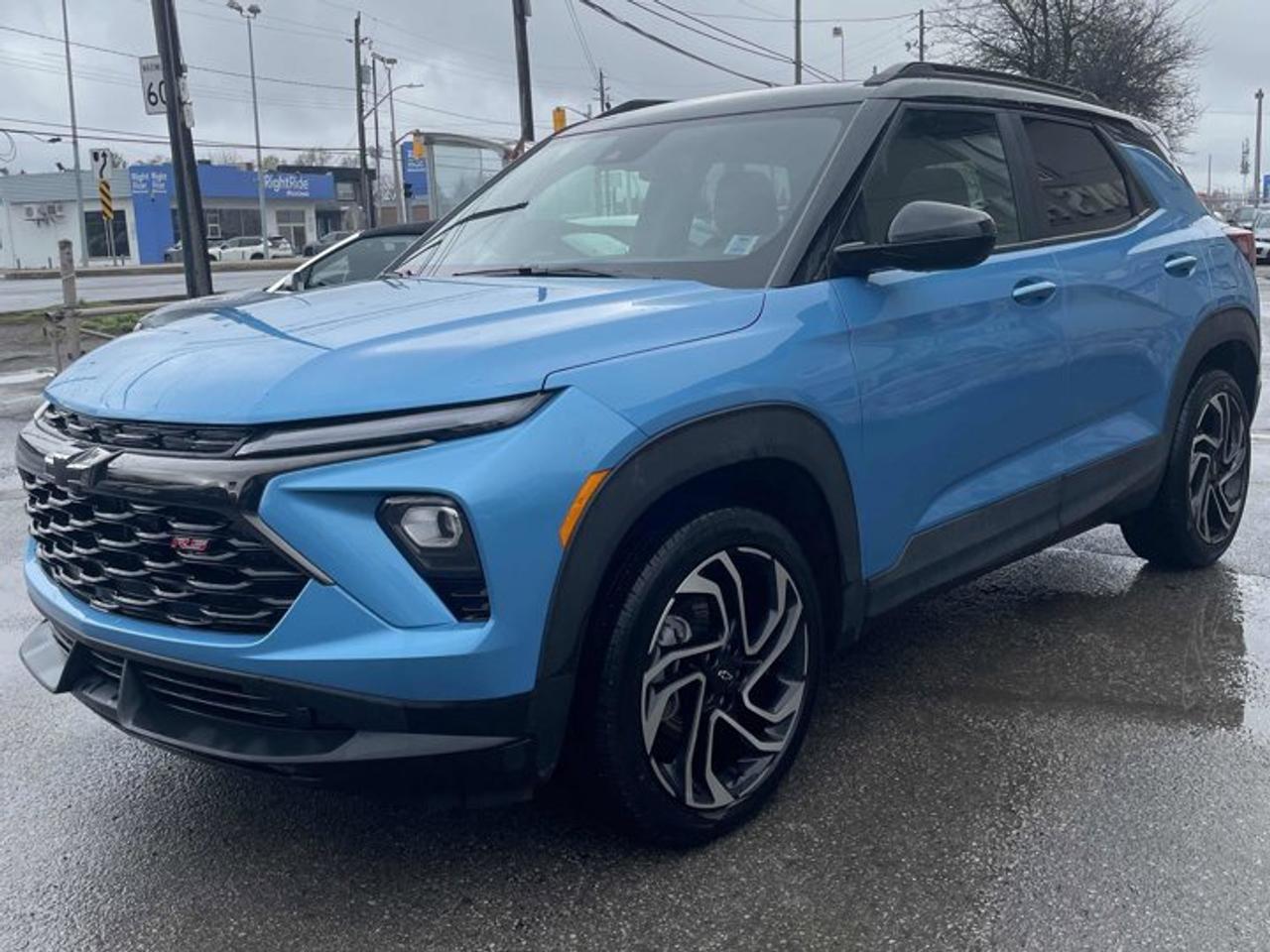 2025 Chevrolet TrailBlazer RS AWD | Leather | Panoramic Sunroof | Convenience Pkg | Adaptive Cruise | Bose Audio | and More ! Photo