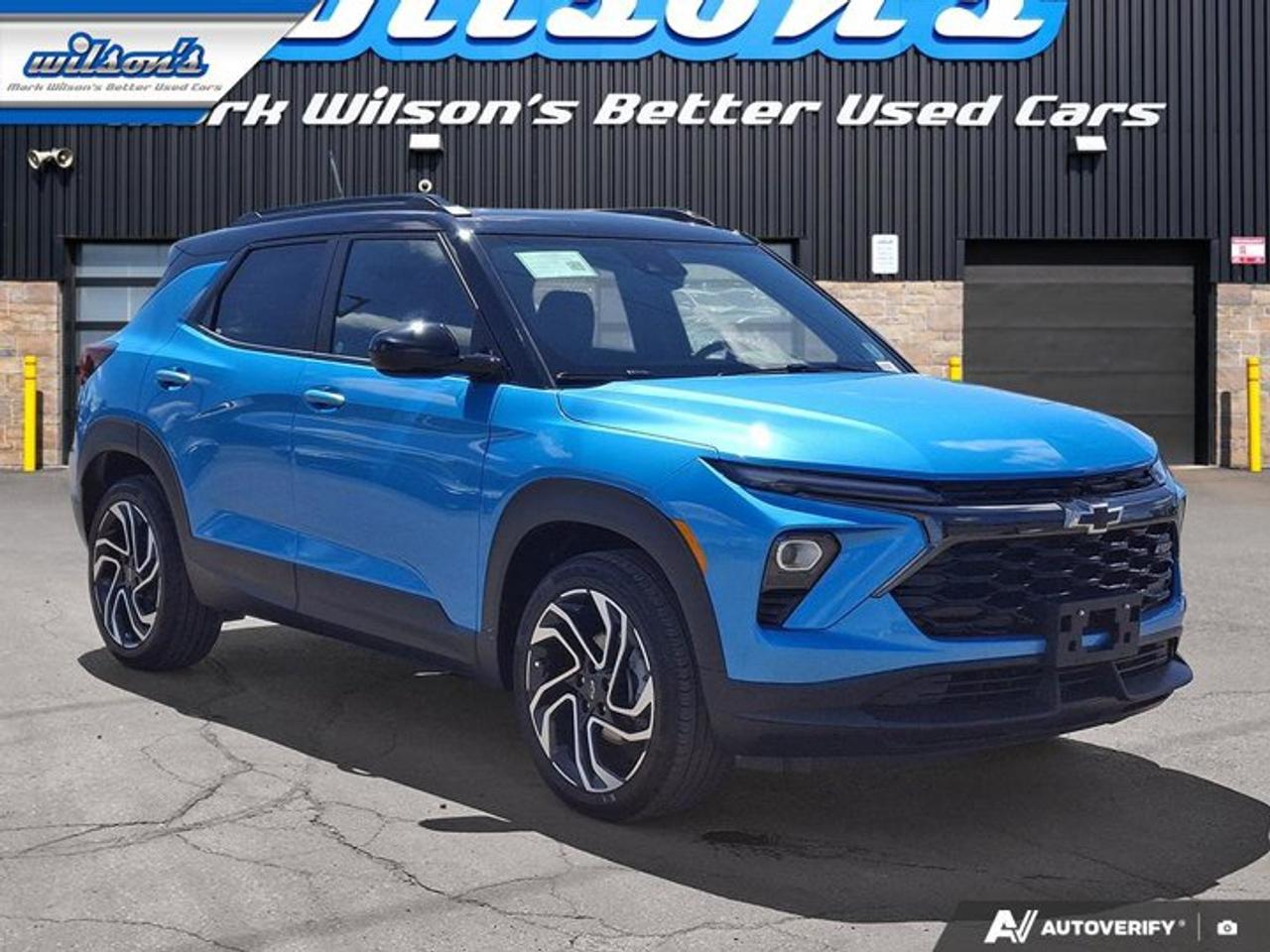 2025 Chevrolet TrailBlazer RS AWD | Leather | Panoramic Sunroof | Convenience Pkg | Adaptive Cruise | Bose Audio | and More ! Photo