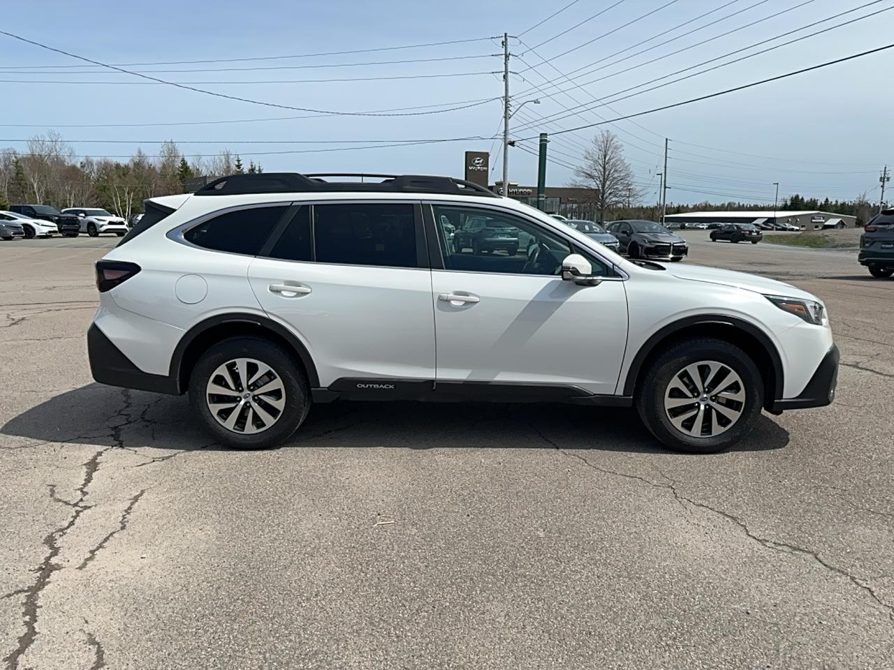 2022 Subaru Outback Touring Photo3