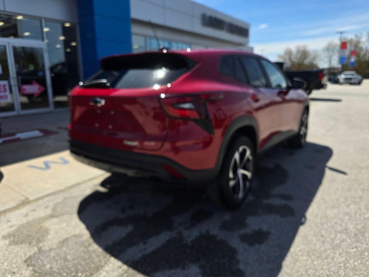 2026 Chevrolet Trax FWD 4dr 1RS Photo