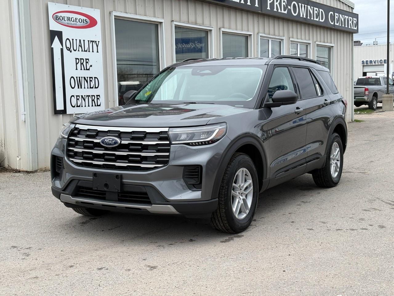 2026 Ford Explorer Active w/200A Pkg 4WD Photo