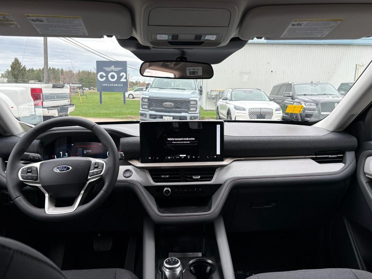 2026 Ford Explorer Active w/200A Pkg 4WD Photo