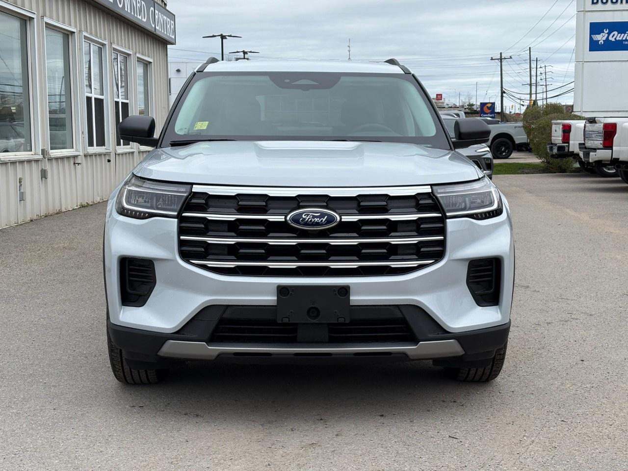 2026 Ford Explorer Active w/200A Pkg 4WD Photo