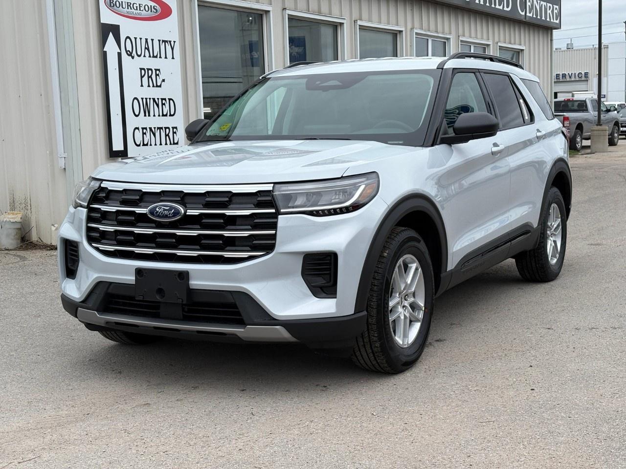 2026 Ford Explorer Active w/200A Pkg 4WD Photo