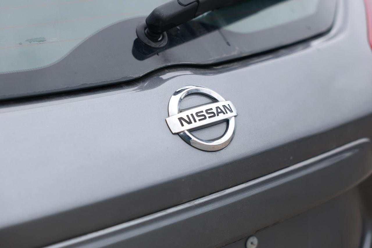 2020 Nissan Kicks SV FWD Photo