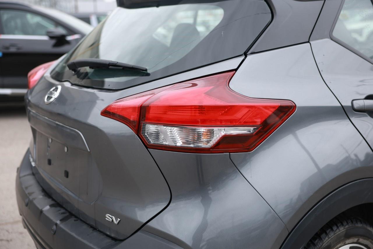2020 Nissan Kicks SV FWD Photo