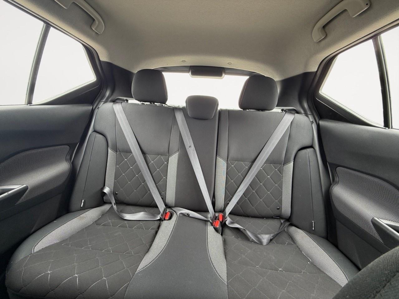 2020 Nissan Kicks SV FWD Photo