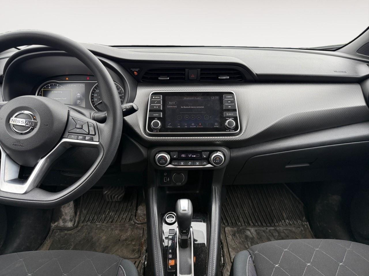 2020 Nissan Kicks SV FWD Photo