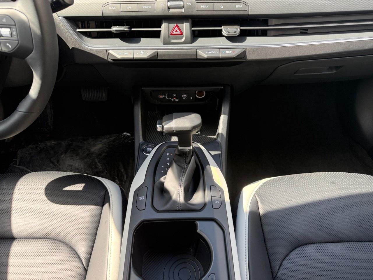 2026 Kia K4 GT-Line Turbo FWD Photo