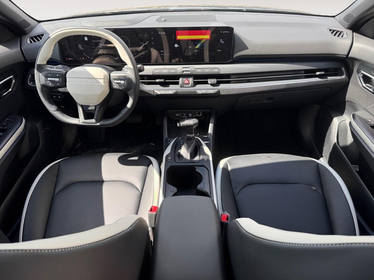 2026 Kia K4 GT-Line Turbo FWD Photo