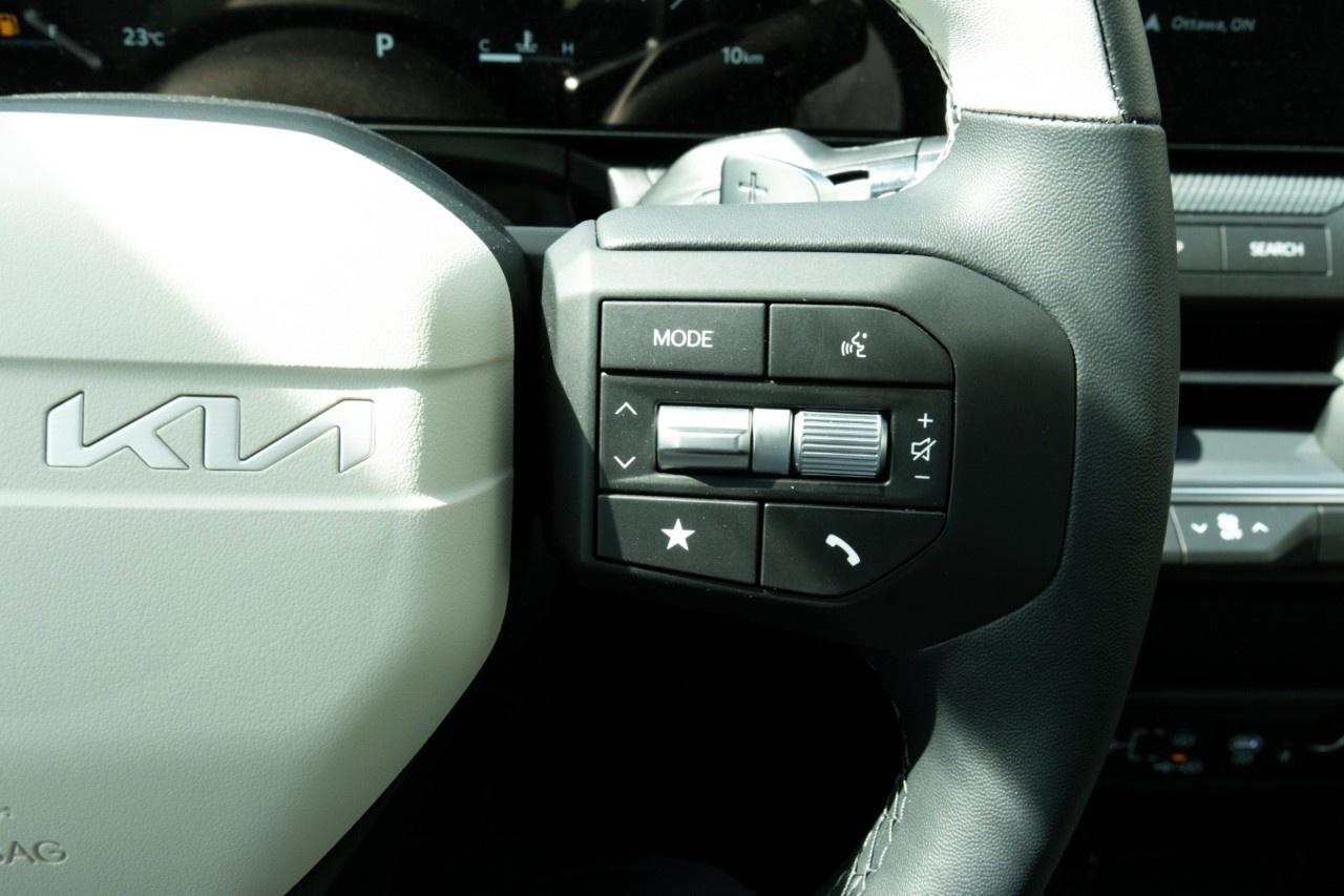 2026 Kia K4 GT-Line Turbo FWD Photo