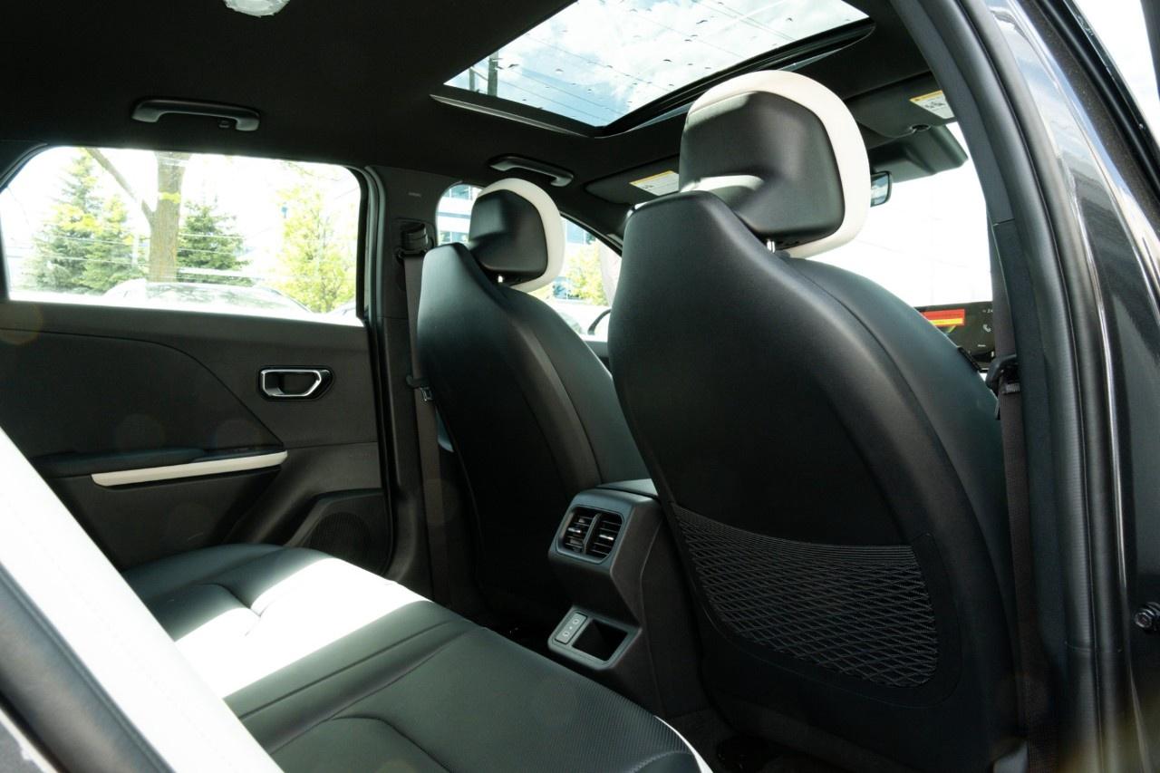 2026 Kia K4 GT-Line Turbo FWD Photo