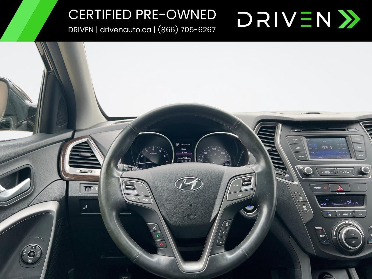 2018 Hyundai Santa Fe Sport 2.0T SE AWD Photo