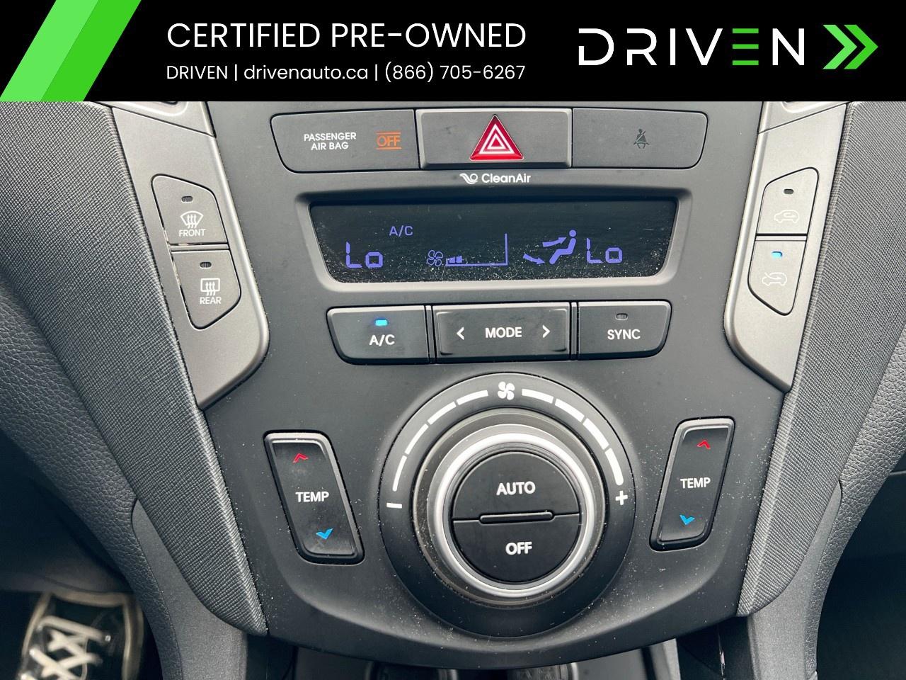 2018 Hyundai Santa Fe Sport 2.0T SE AWD Photo