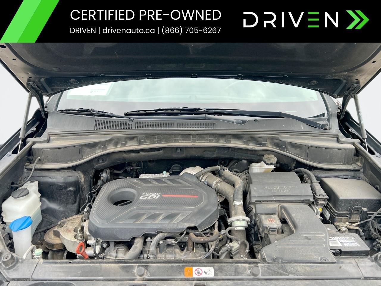 2018 Hyundai Santa Fe Sport 2.0T SE AWD Photo