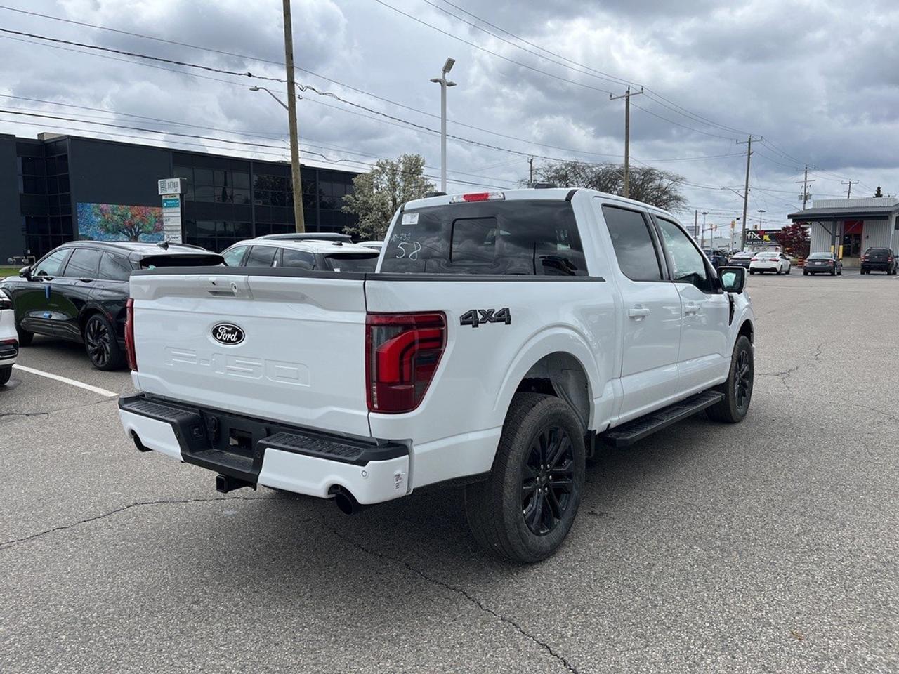 2026 Ford F-150 Lariat 4WD SuperCrew 5.5' Box Photo3