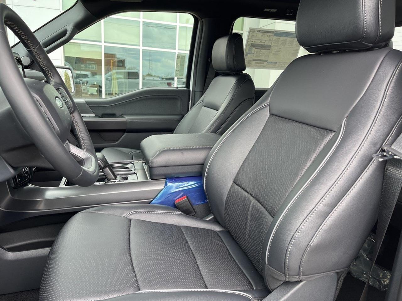 2026 Ford F-150 Lariat 4WD SuperCrew 5.5' Box Photo