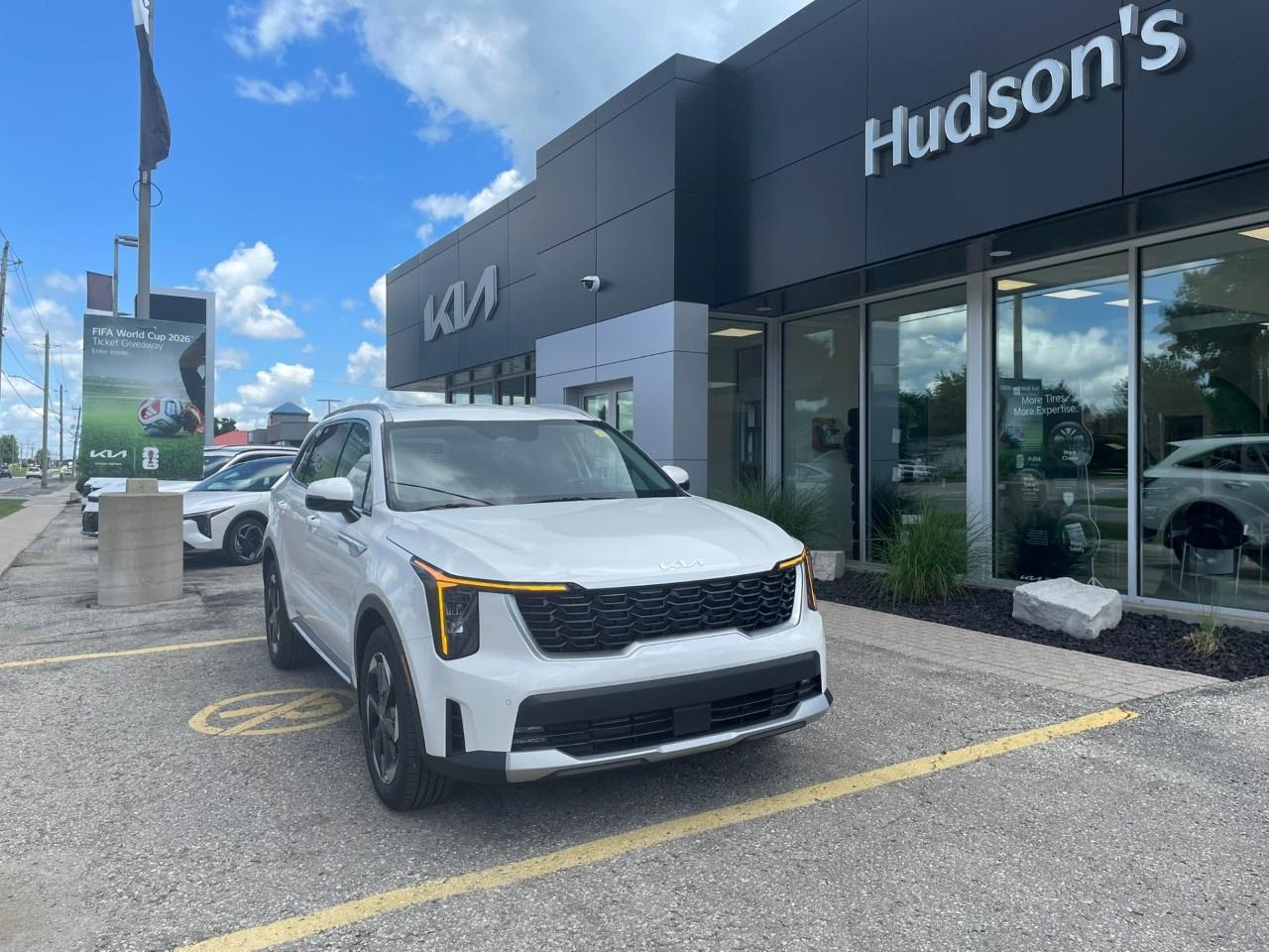 2026 Kia Sorento Plug-In Hybrid LX AWD Photo1