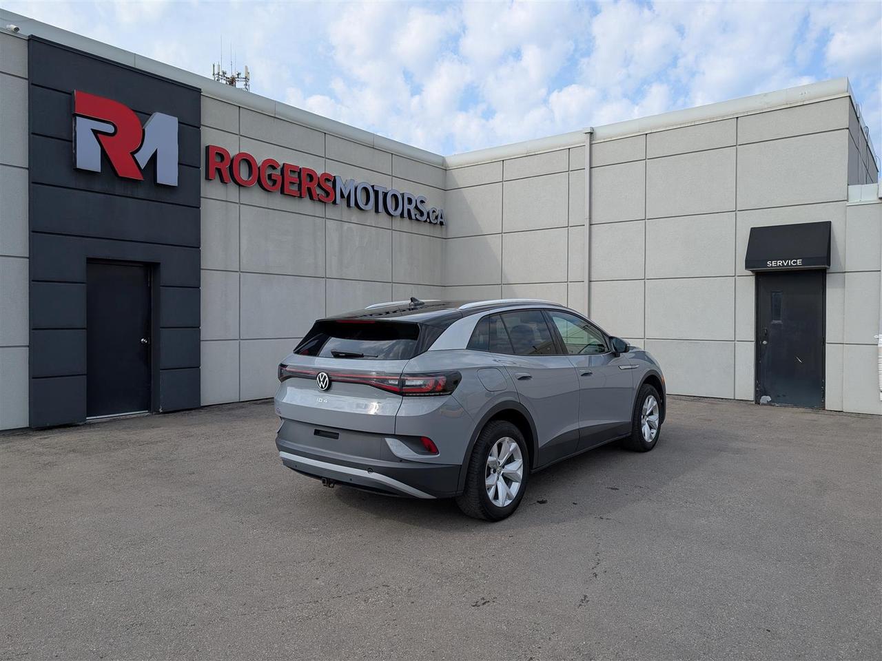 2022 Volkswagen ID4 PRO S AWD - PANO ROOF - LEATHER - TECH FEATS Photo4