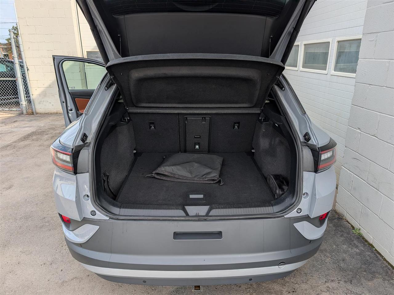 2022 Volkswagen ID4 PRO S AWD - PANO ROOF - LEATHER - TECH FEATS Photo