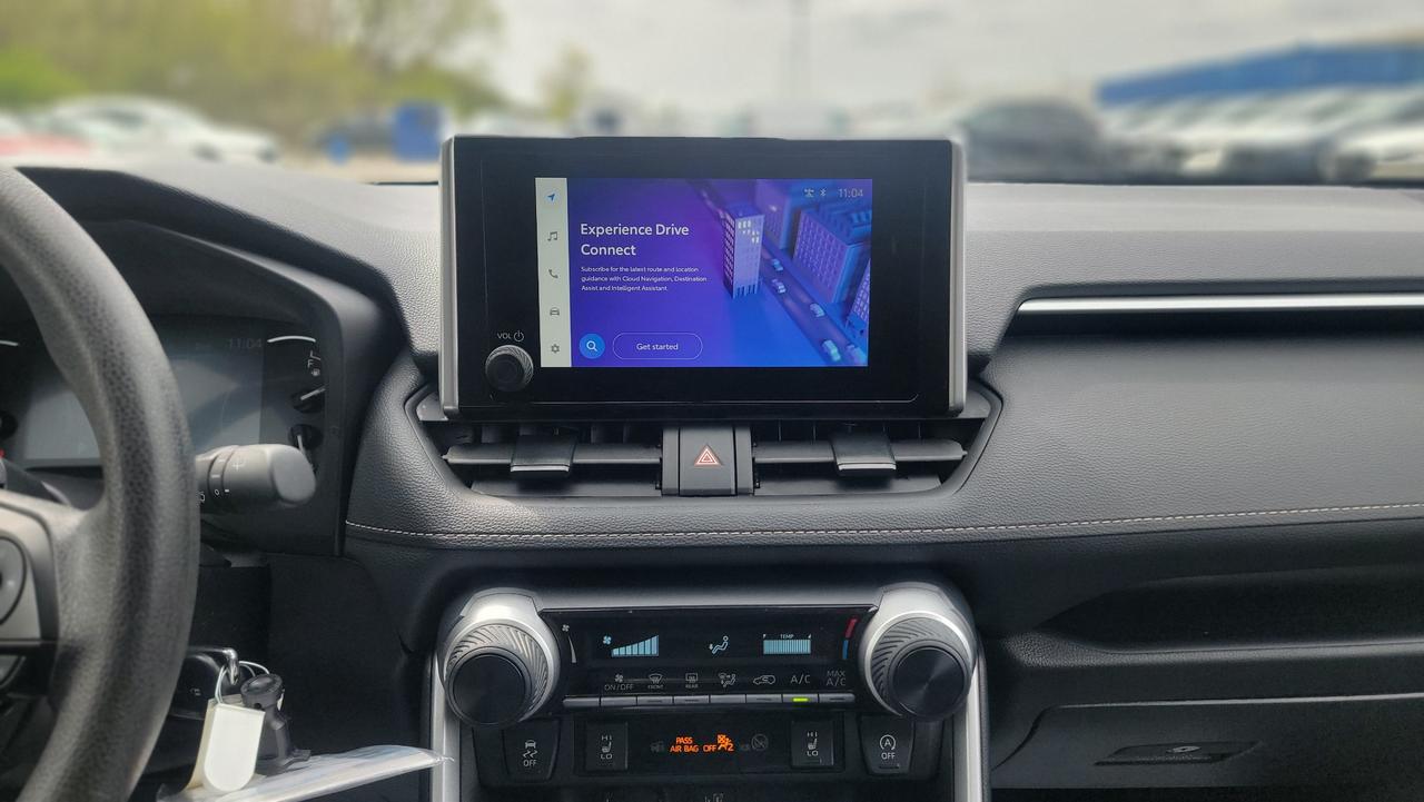 2025 Toyota RAV4 LE Photo