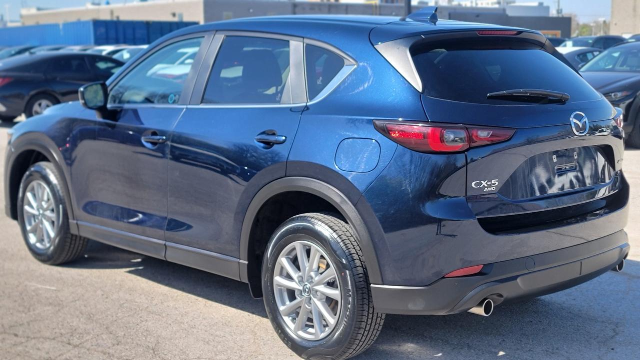 2025 Mazda CX-5 GS Photo2