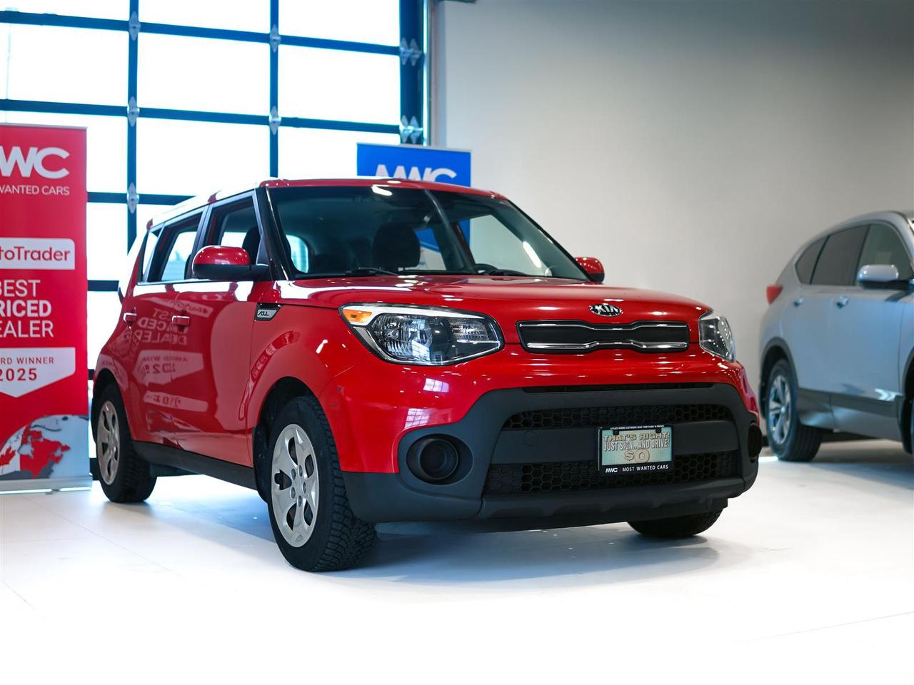 2018 Kia Soul NO ACCIDENTS | 26 SERVICE RECORDS Photo3