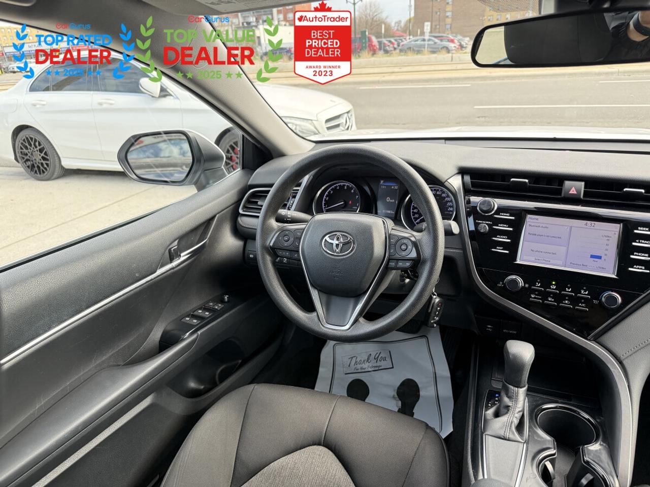2019 Toyota Camry SE | FINANCE | REAR CAMERA | Photo