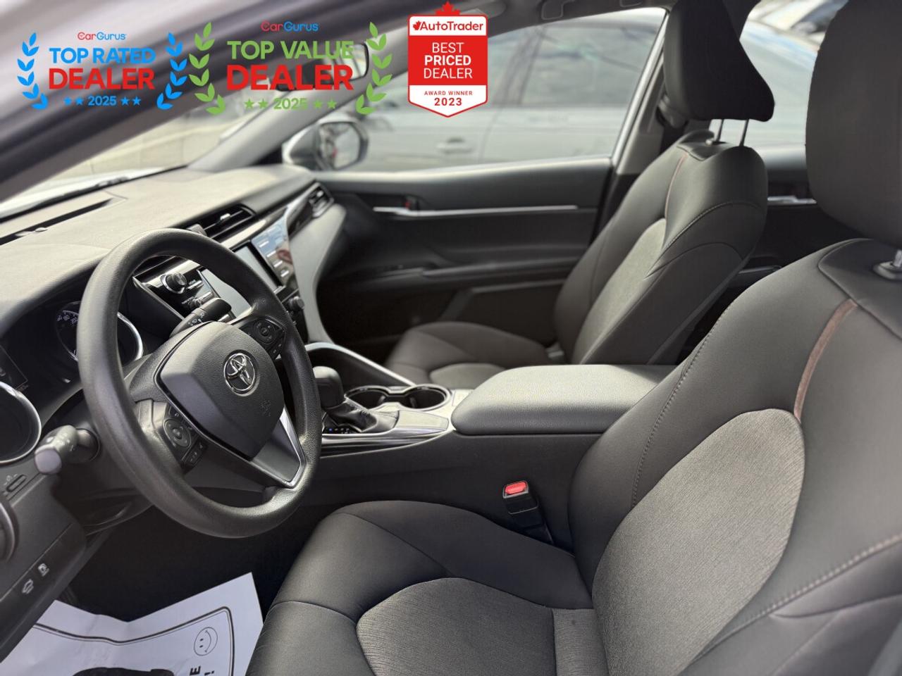 2019 Toyota Camry SE | FINANCE | REAR CAMERA | Photo