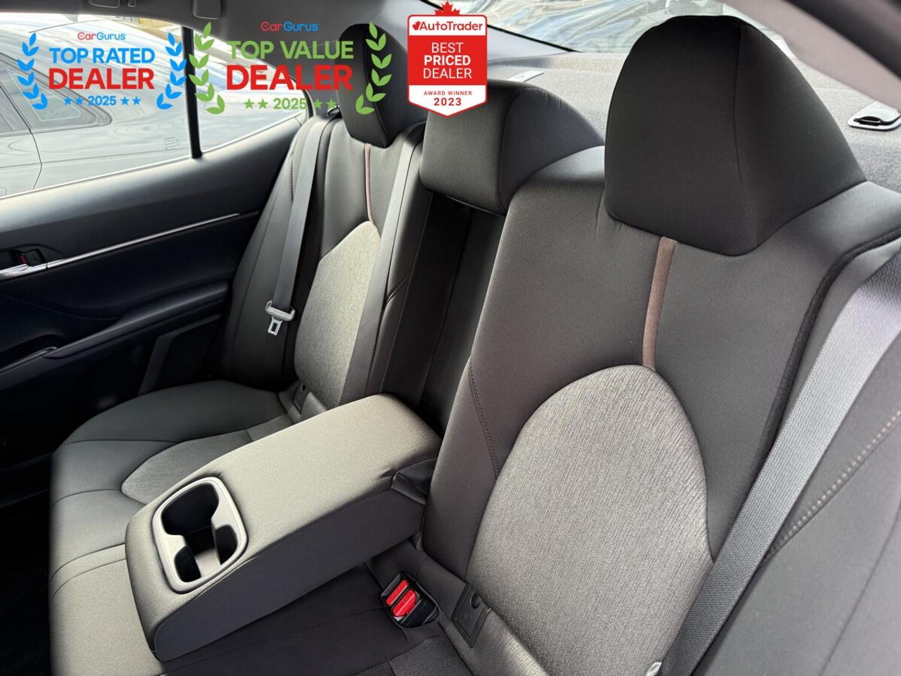 2019 Toyota Camry SE | FINANCE | REAR CAMERA | Photo