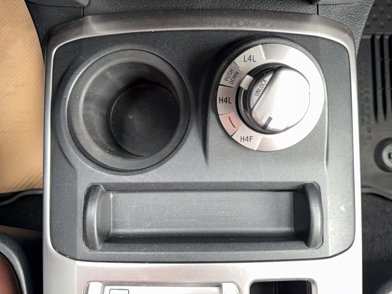 2020 Toyota 4Runner Limited Photo