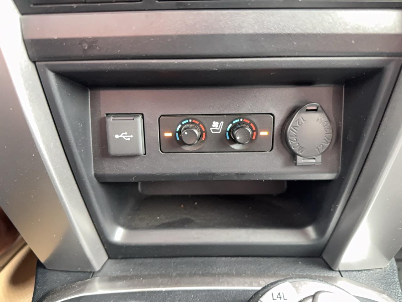 2020 Toyota 4Runner Limited Photo