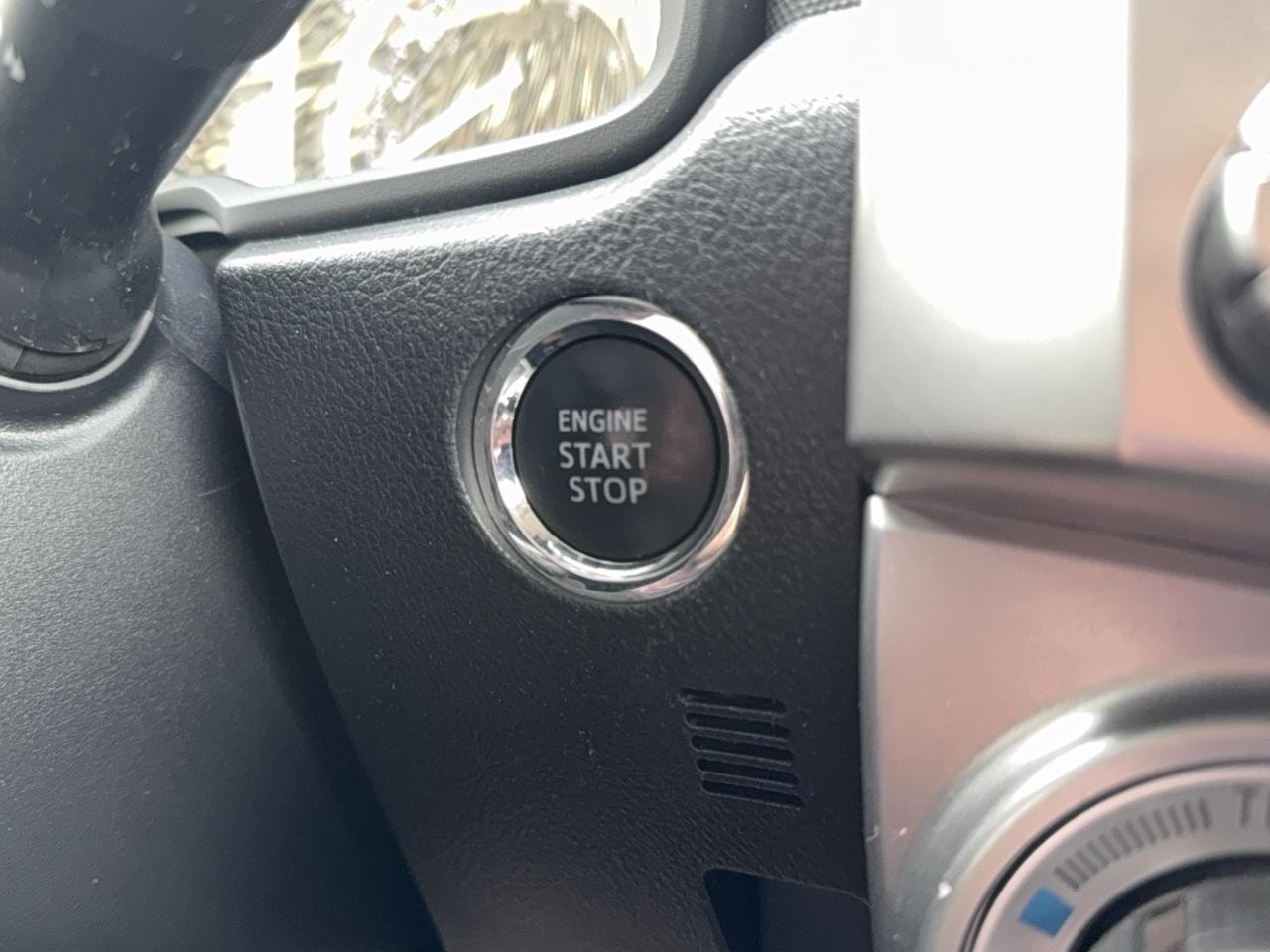 2020 Toyota 4Runner Limited Photo